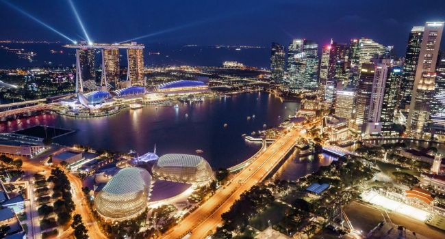 Благодаря первому месту по количеству смертных приговоров: как Сингапуру удалось стать одной из самых успешных стран