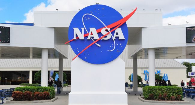 «Этого не будет»: В НАСА сомневаются, что через 4 года астронавты высадятся на Луне