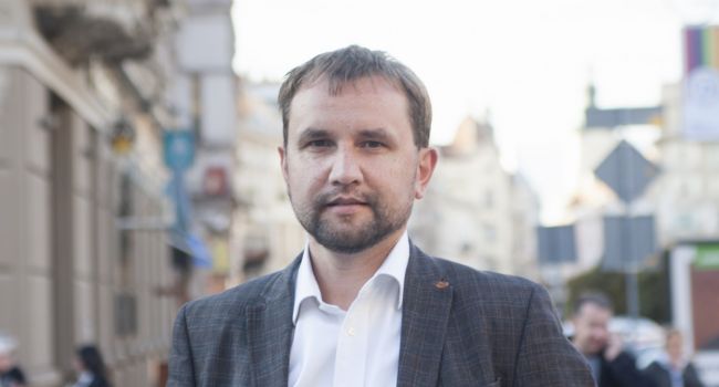«Под новые реалии бюджет не адаптирован»: Политолог прокомментировал рекордную сумму для Вятровича