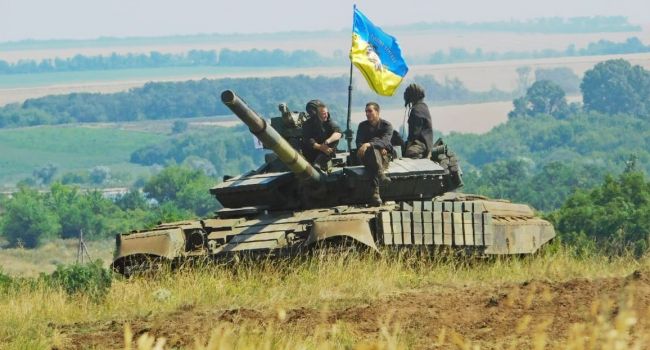 Украина могла продолжать войну до тех пор, пока была способна ее оплачивать - мнение