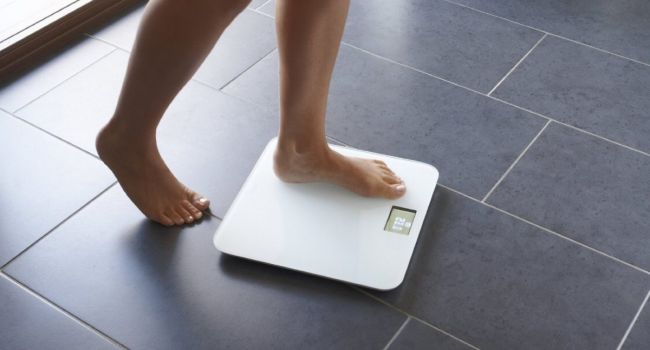 «В холода не набрать вес»: Диетолог назвала главные правила контроля за весом в межсезонье