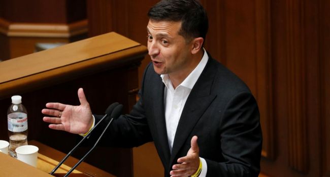Капитуляция и федерализация Украины - эксперт объяснил, чем может обернуться «быстрый мир» от Зеленского - Смолий