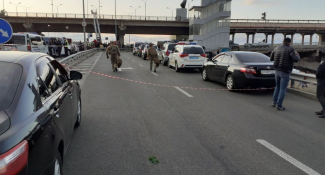«Террорист» на мосту Метро: плюс Авакову и брошенная тень на ветеранов АТО 