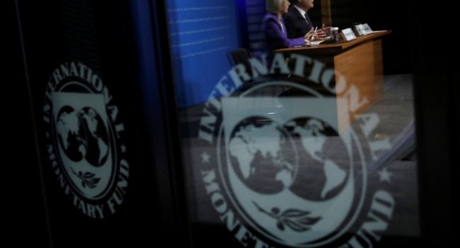 «Вы плохо себя вели!»: миссия МВФ уезжает из Киева без обещаний предоставить кредит