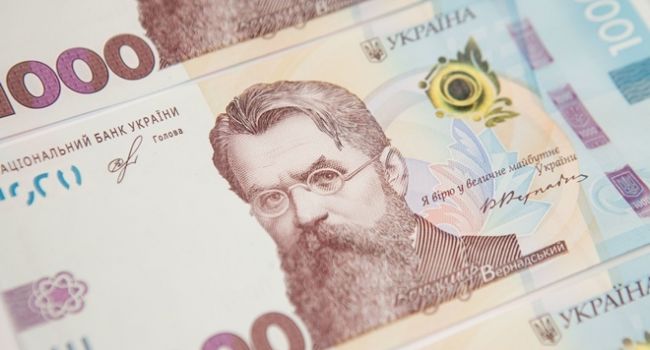 Что можно купить на 1 000 гривен в Украине и других странах