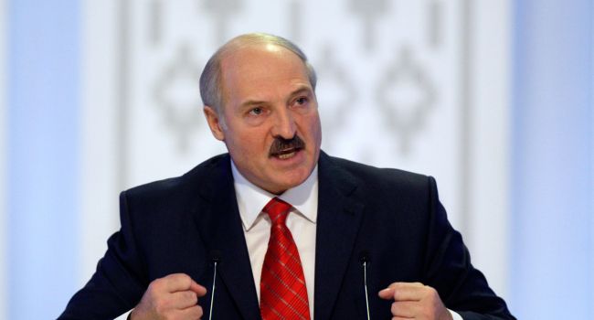Лукашенко заявил, что готов помочь Украине в войне с Россией