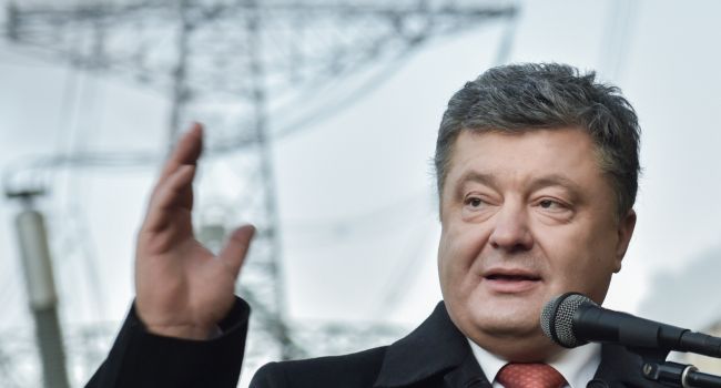 «Виноват Порошенко, расплачиваться Зеленскому»: Политолог рассказал о попытках Украины повлиять на политику США