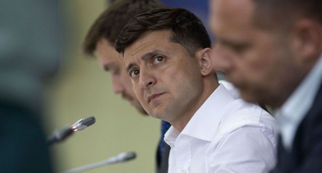 Блогер: забудь о Порошенко, Владимир! Хочешь посадить? Суди, сажай, если сможешь, но смысл говорить о том, кого уже во власти нет?