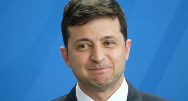 «Каждый новый президент Украины оказывается слабее и хуже предыдущего»: Эксперт заявил, что Зеленскому нужно прервать традицию
