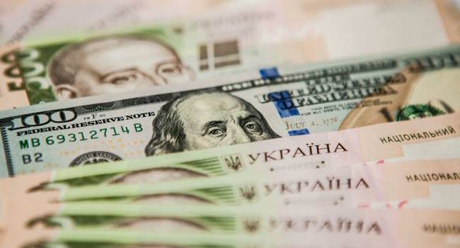 Вскоре экспортеры выдохнут, курс возвратится на уровень 25-27 гривен за доллар: аналитик озвучил прогноз по Украине