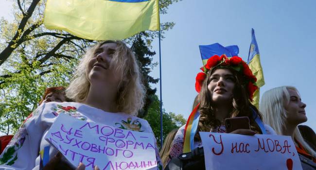  «Им абсолютно пофиг»: журналист прокомментировал запрет русских школ в Украине