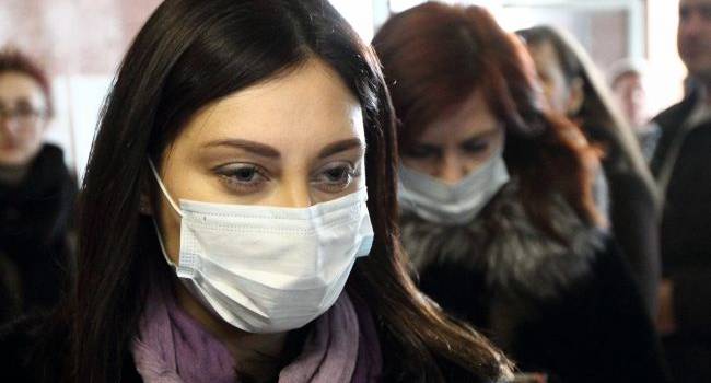 Короновирус в Украине: Медики заявили о не том штамме, что в Китае 