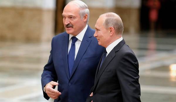 «Арестовать Лукашенко и посадить на трон Тихановскую»: Бабченко рассказал об идеальном сценарии для Кремля 