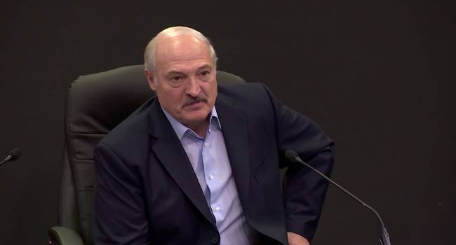 «Он выбрал самый опасный вариант»: политолог заявил, что Лукашенко может потерять свободу