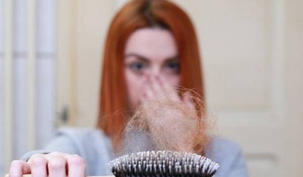 Медики рассказали, как пандемия коронавируса повлияла на состояние волос 