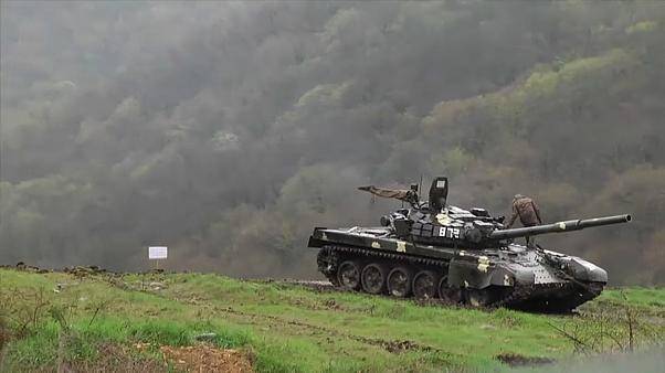 Карабах превращается в выжженную землю: Интенсивность боев набирает обороты 