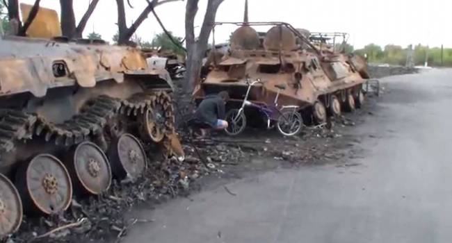 «Выжить в такой мясорубке нереально»: Азербайджан уничтожил целую колонну бронетехники и грузовиков с боеприпасами Армении 