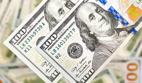 Эксперт спрогнозировал курс доллара в Украине после местных выборов 