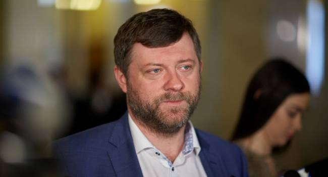 Политолог: Корниенко светит тюрьма за сегодняшний опрос Зеленского