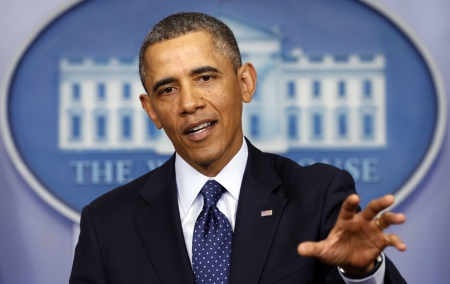 Президент США Барак Обама подписал закон о новых санкциях против РФ