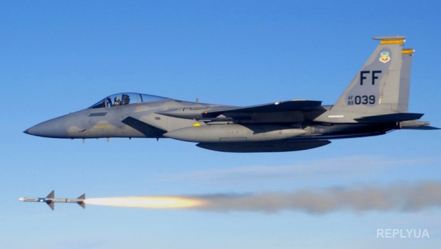 Американские войска нанесли «предупредительные» авиаудары по «ИГ»