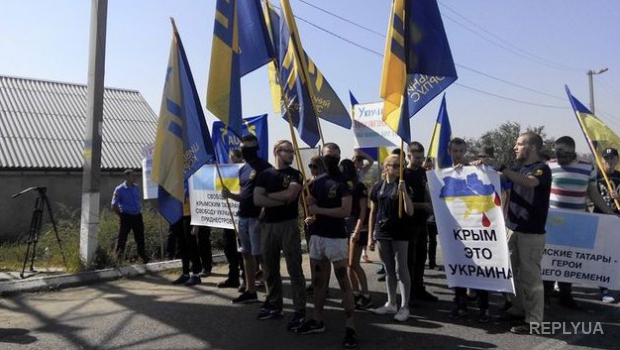 Одесские активисты тоже устроили блокаду