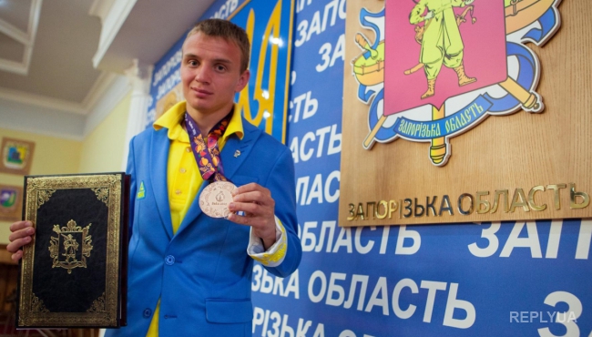 Украинец вышел в полуфинал ЧМ по боксу