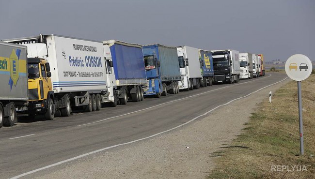 Продуктовая блокада Крыма вредит украинским компаниям