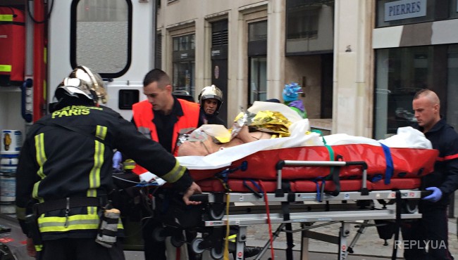 Теракты в Париже стоили 30 тысяч евро