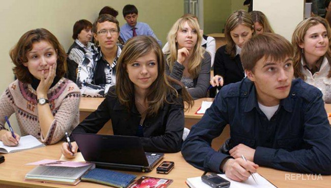 В РФ всерьез обсуждают, как лишить студентов возможности сбегать за границу
