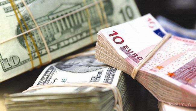 Депутат Госдумы предложил вообще избавиться от валюты в России