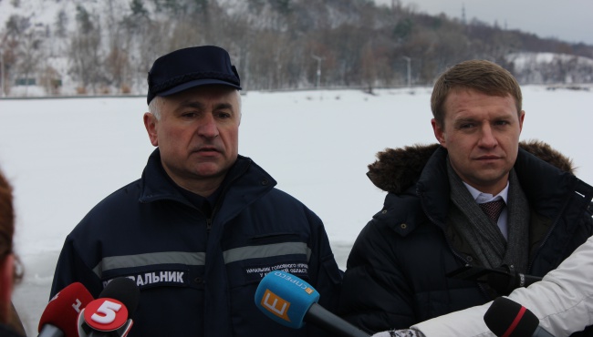 В преддверии праздника Водокрещения, ГСЧС в Киевской области рассказали правила поведения на льду