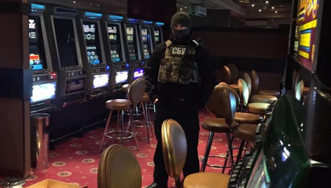 СБУ и ГПУ взялись за подпольные казино Киева
