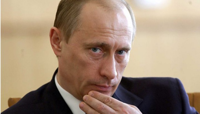 Пономарь: Запад продолжает демонизацию Путина