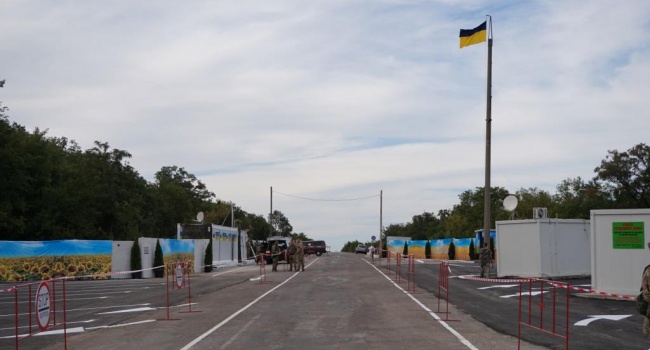 Жебривский: Несколько КПВВ могут не открыться из-за обстрелов