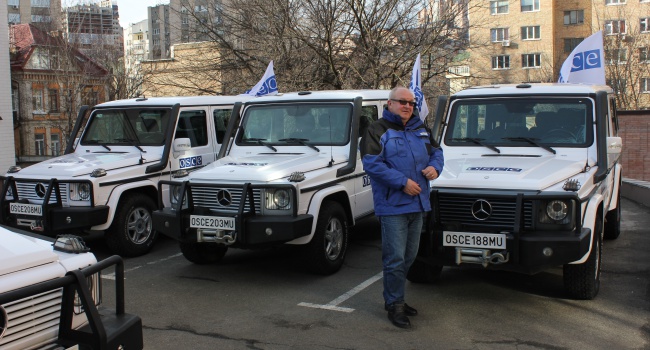 ЕC передала в Украину 20 бронированных автомобилей Mercedes - фото ЕC передала в Украину 20 бронированных автомобилей Mercedes - фото