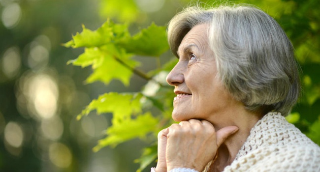 Медики назвали самые полезные продукты для здоровья в старости
