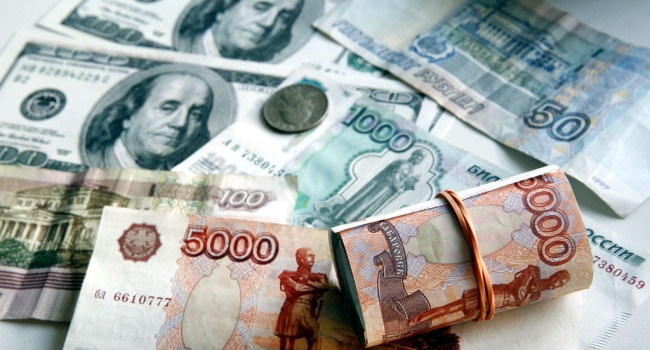 Российский рубль и нефть стремительно дорожают
