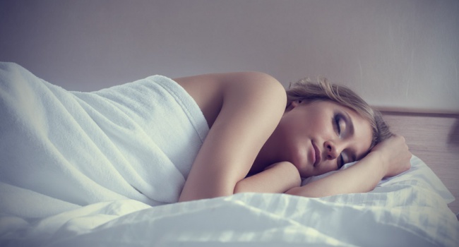 Ученые: лучше не ложиться спать, чем тратить на сон всего 6 часов
