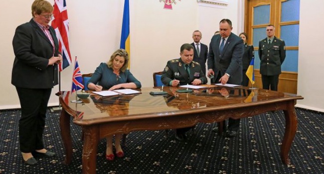Министр обороны Великобритании: Моя страна вдвое увеличит помощь Украине