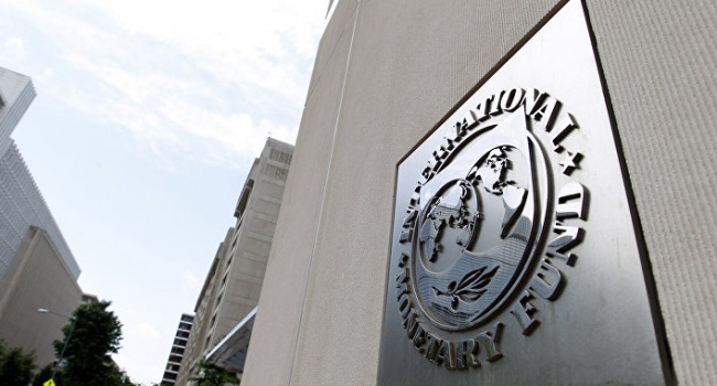 МВФ: развитые государства столкнулись с тройной угрозой