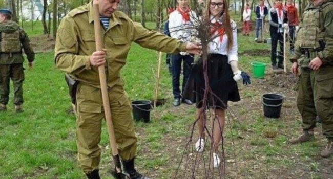 Захарченко вышел на субботник: пользователи умирают со смеху – фото с мероприятия