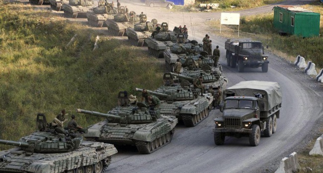 Боевики получили новые танки и вооружение из России