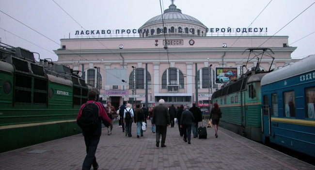 Вокзал Одесса-Главная эвакуируют
