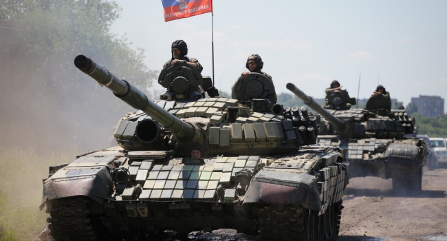 Журналист: в Россию из Украины едут танки с трупами