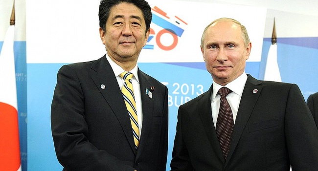 Шипилов: Путин готовится вернуть Курилы Японии?