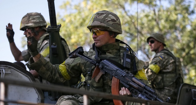 Станица Луганская снова под обстрелами террористов