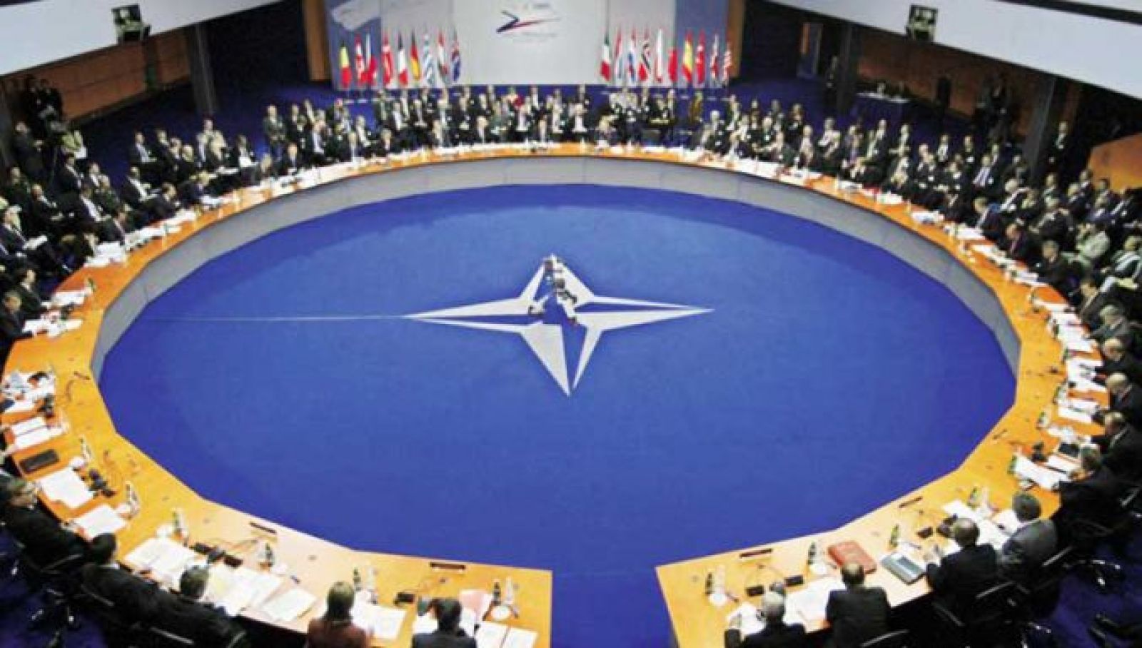 Руками нато. НАТО Отан. Североатлантический Союз НАТО. Собрание НАТО 1949. Совбез НАТО.