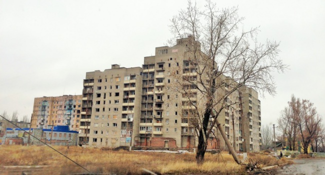 Блогер розповів, як донецька багатоповерхівка стала символом зламаної долі Донбасу