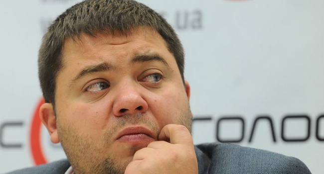 Як зарплати отримали у ВРУ за минулий мсяць
